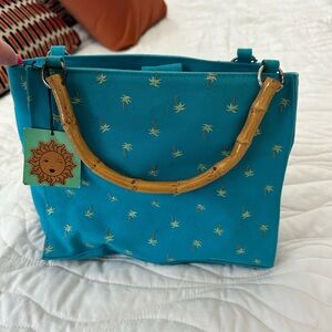 Sunny purse